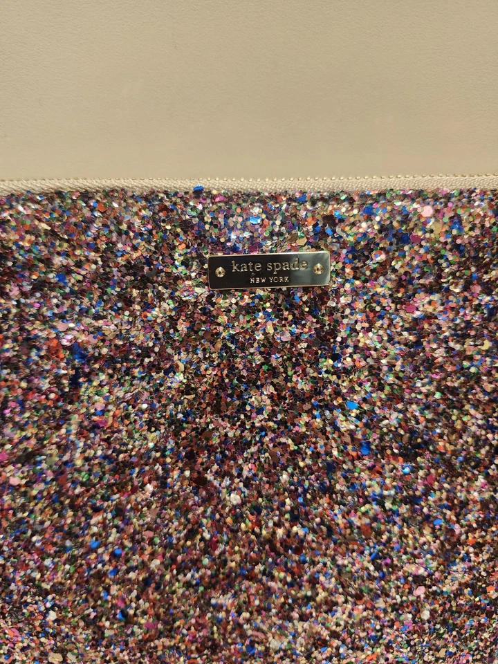 Bolso sin asas/bolsa Kate Spade New York "Gia Sparkler" multicolor brillante nuevo con etiquetas Ret. $78 Foto 2 de 4