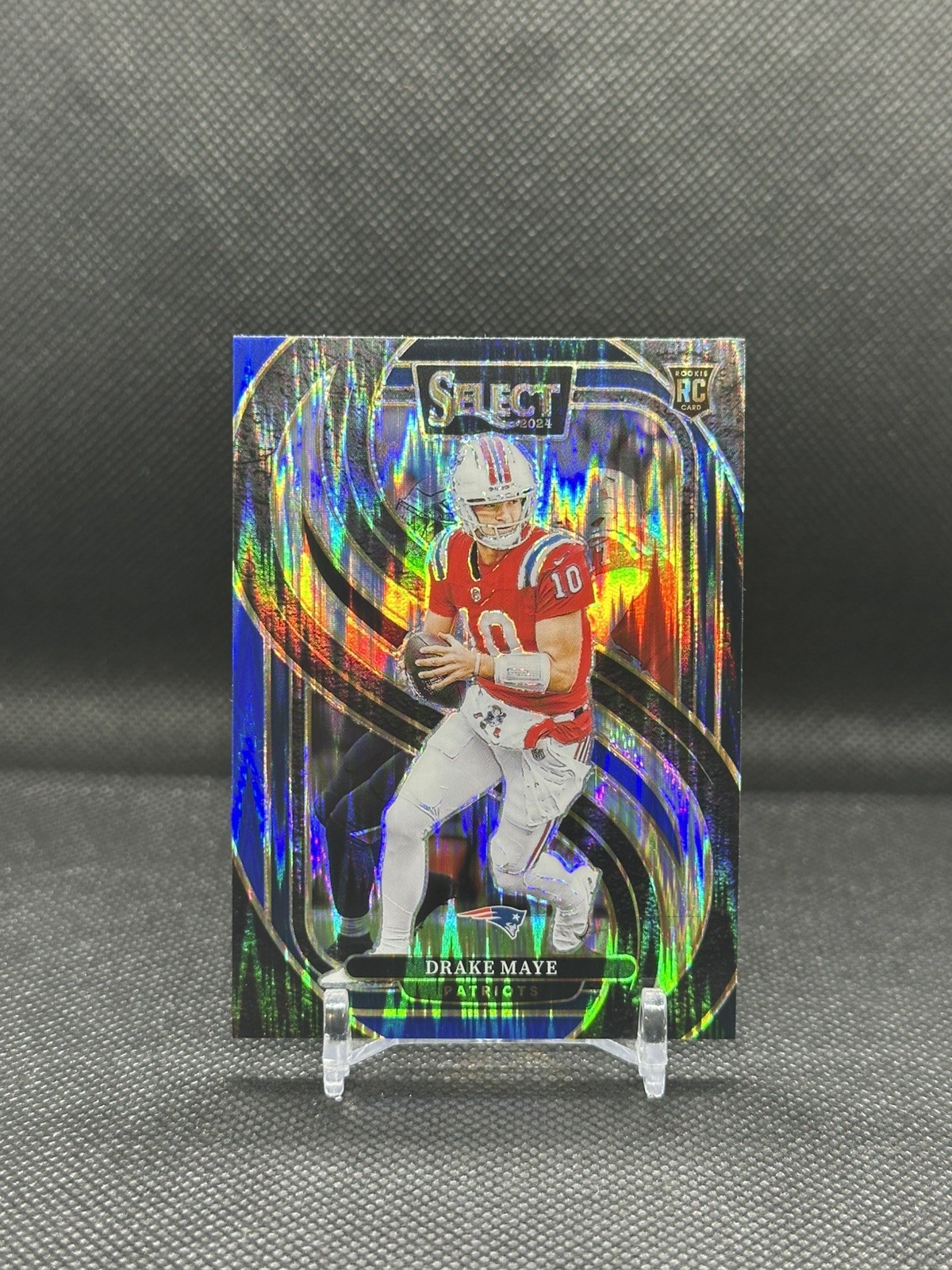 2024 Panini Select - Premier Level Drake Maye #113 Black & Blue Shock Prizm (RC)