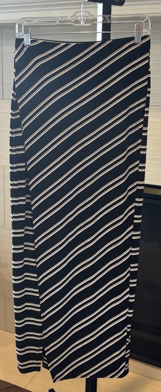 WHBM White House Black Market Maxi Skirt XS Black/White Faux Wrap Style EUC!!