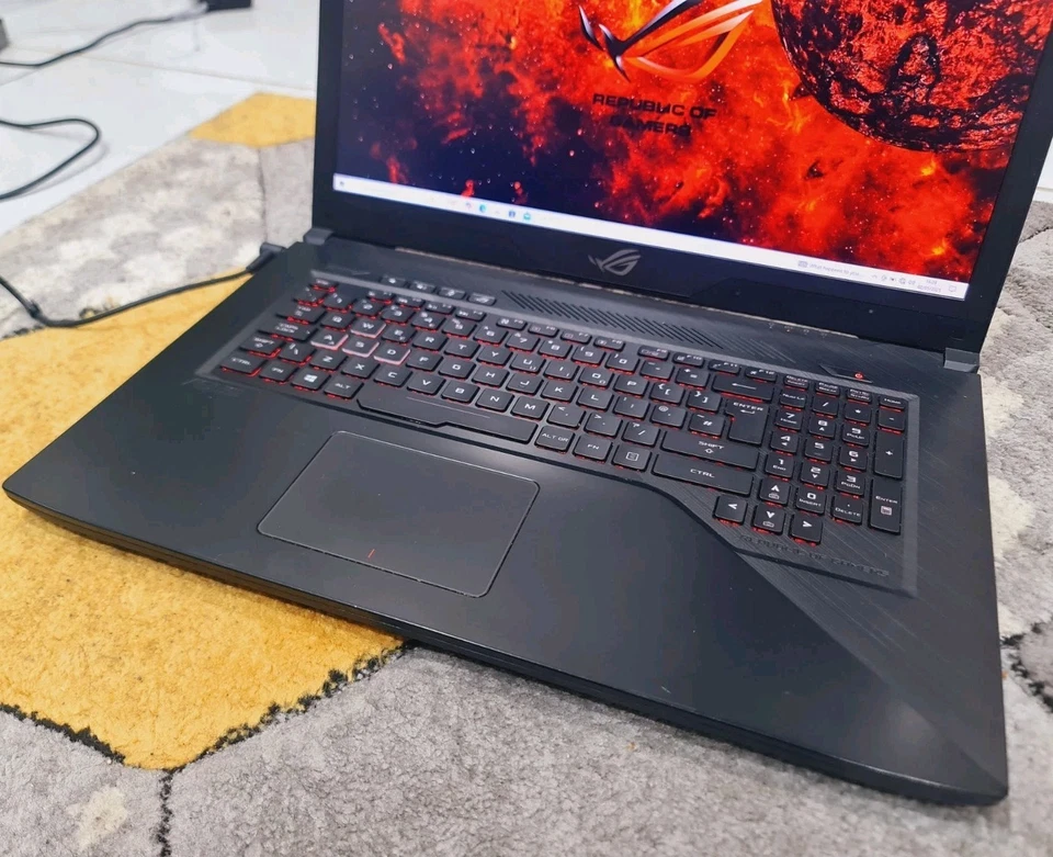 Gaming ASUS TUF GL703V  17.3" Laptop,Intel Core i5-7300HQ,8GB,256GB SSD+1TB HDD - Image 4 of 4