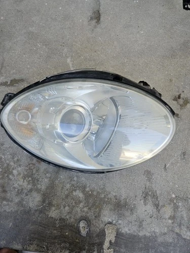 06-10 Mercedes W251 R Class Right Passenger Headlight Lamp Xenon OEM Good Condi
