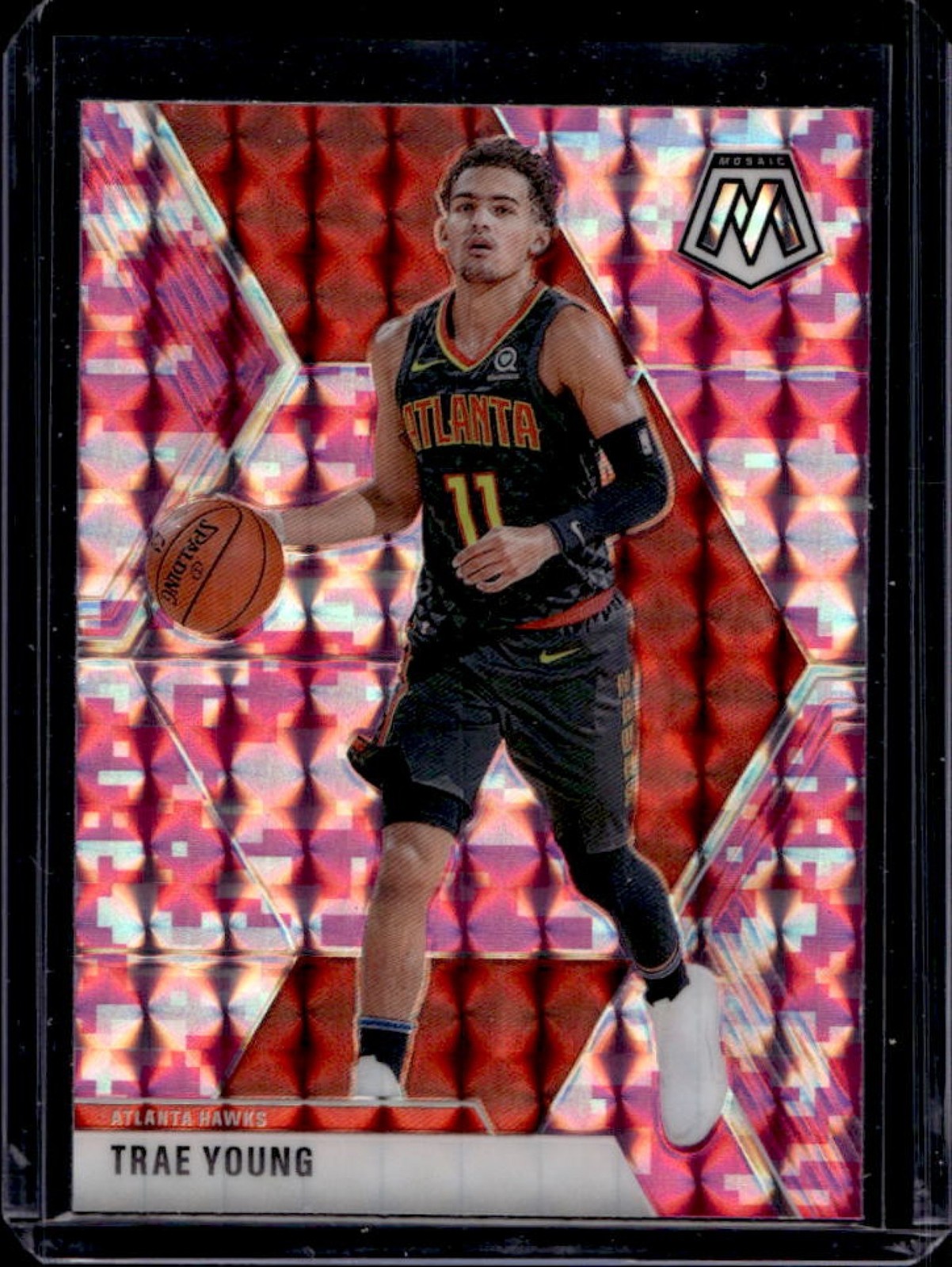 2019-20 Mosaic Trae Young Camo Pink #182 Hawks