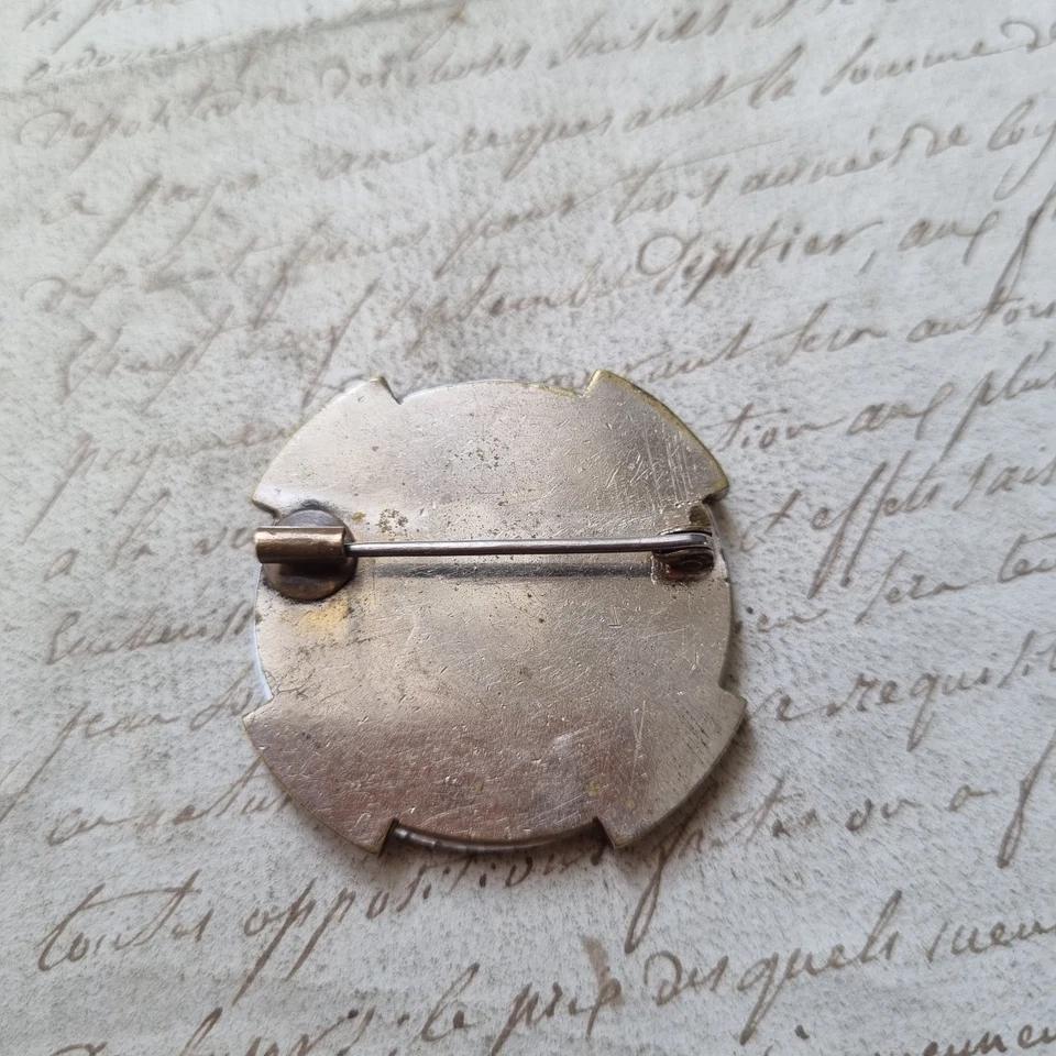 HUSILLO DE NÁCAR Perfil De Mujer Esculpido Vintage - Imagen 4 de 4