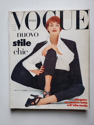 女性情報誌 Vogue Italia Magazine October 2019 Vogue_Brazil_October_2019_Chri