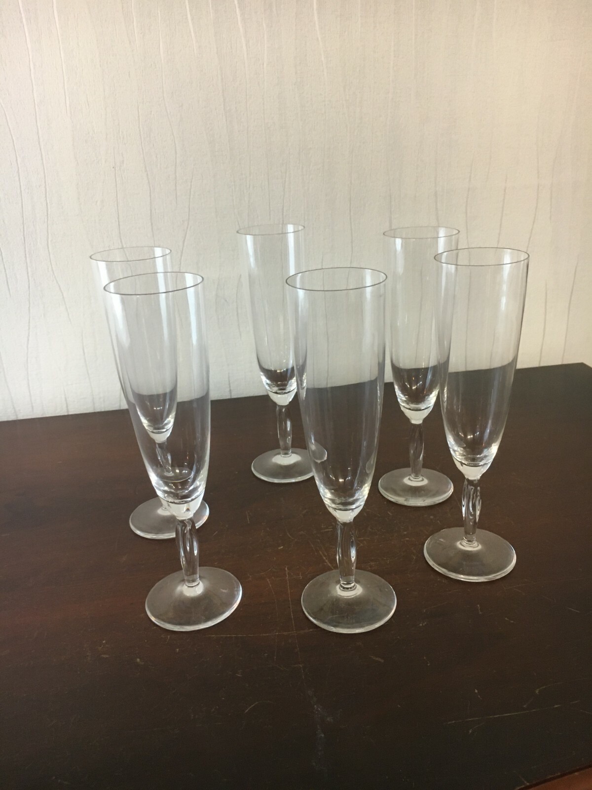 18 Champagne Flutes Model Ové Délia Crystal Daum France (Price per Unit