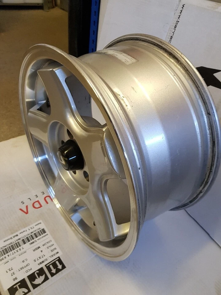 Schmidt Revolution ML silber 7,5x16 ET25 5x100 - Bild 2 von 4