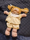 Cabbage Patch Kids Doll (1982) Collectible, Signed by Xavier Roberts Vintage S4