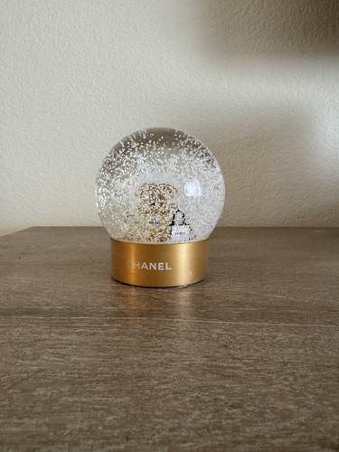 Chanel Snow Globe Crystal Ball 2024 Iimited Edition - Afbeelding 10 van 10