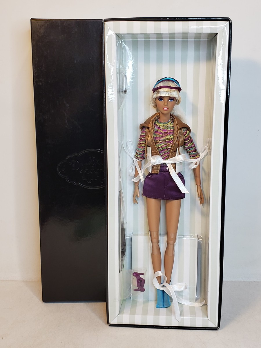 IN THE CITY GOOD TIME DAYLE DYNAMITE GIRLS DOLL 2011 INTEGRITY