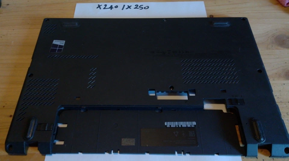 Bottom case/Boitier inférieur pour Pc Lenovo Thinkpad X240/x250 - Photo 1/2