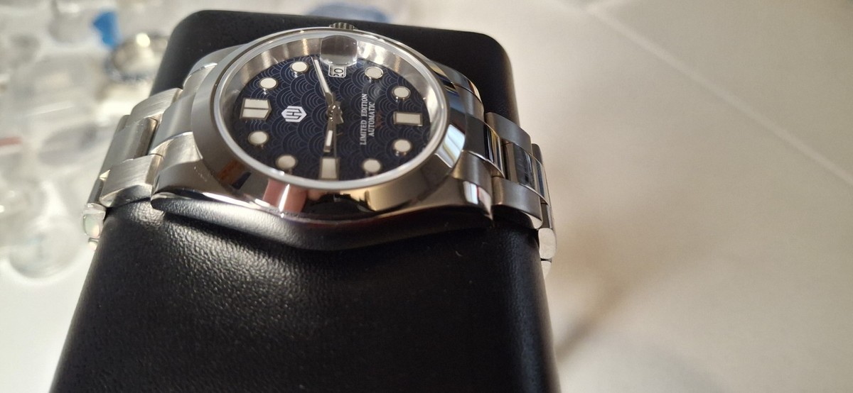 MOD カスタム NH35 搭載 白樺ダイヤル ブルー秒針 スケルトンバック Seiko Powered NH35 Custom Build Seigaiha Blue dial Automatic