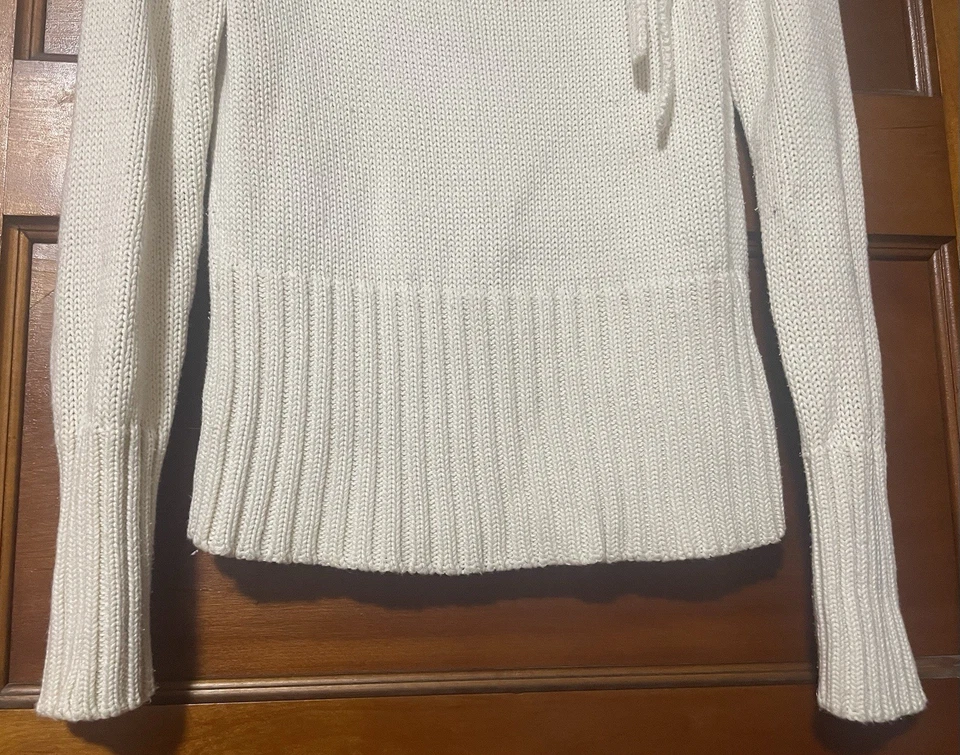 Vintage Takeout Cream Sweater Juniors Size Medium - Image 3 of 4