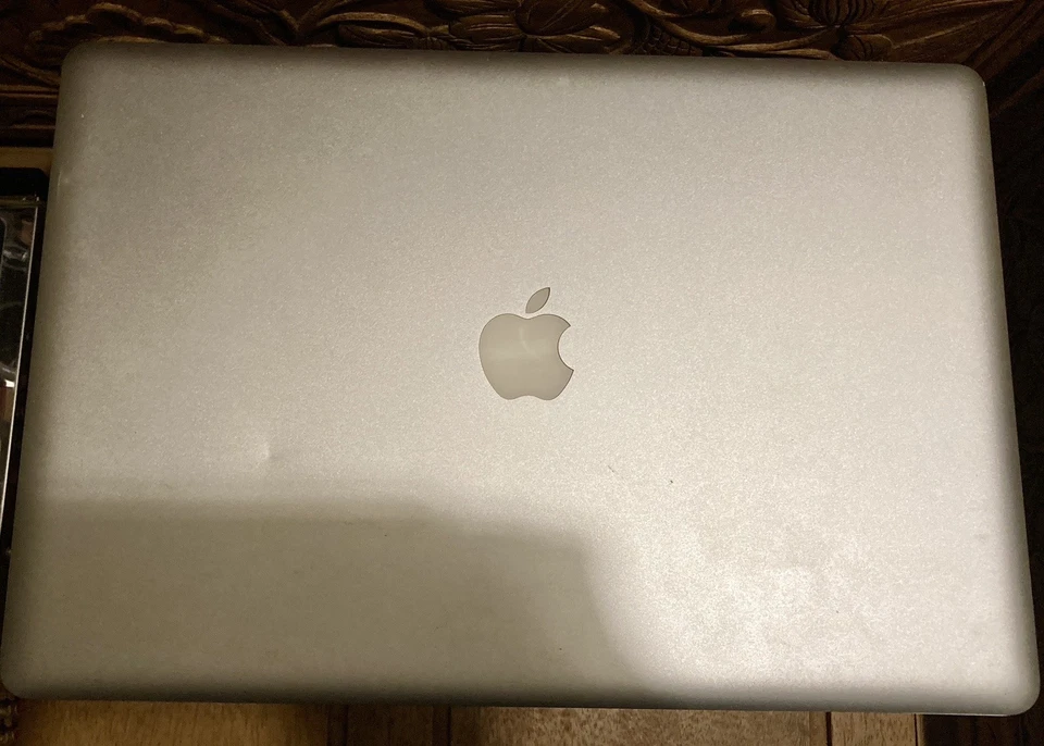 Apple Macbook Pro A1297 i7 17” 500GB SSD 1TB HDD 16GB RAM Radeon GPU works USB3 - Image 2 of 4