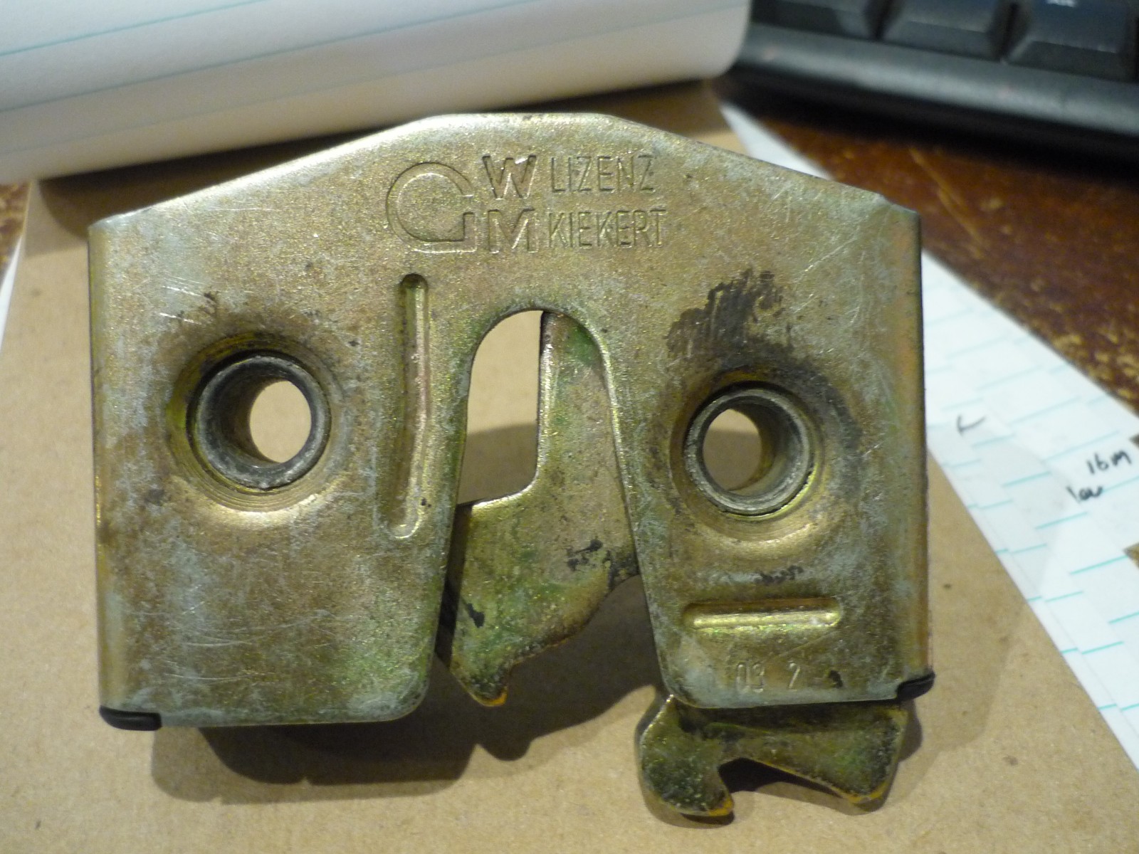 Ferrari ,512,Testarossa- RH Door Lock Latch - 63094800