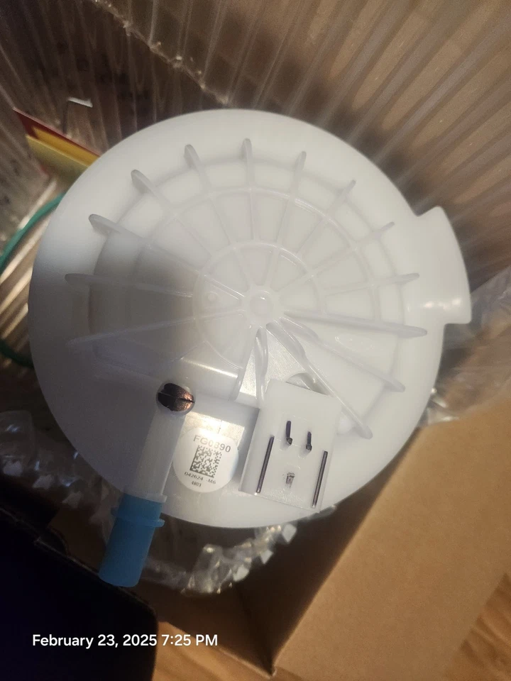 Bomba de combustible eléctrica de gasolina FG0890 Delphi para VW Dodge Grand Caravan Town & Country Foto 4 de 4