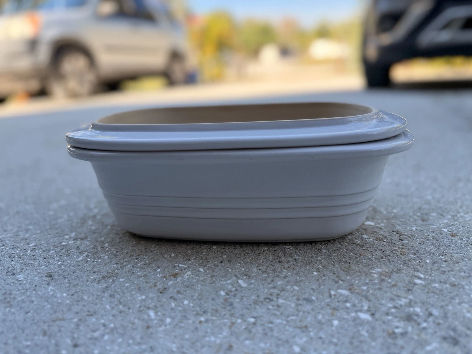 Pampered Chef Covered Baker Rectangular Casserole Dish White USA Made