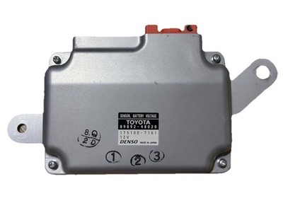 Lexus RX450h Batteriespannungssensor 89892-48020