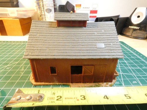 n scale buildings pre owned - Picture 4 of 7