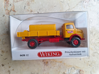 Wiking, 0438 02, Mb Pritschenkipper BöLling Mit Aufsatztank, Narzissengelb 1:87