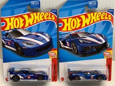 HOT WHEELS 2022 THEN & NOW CORVETTES X2. CORVETTE C6R BLUE & CORVETTE C8.R BLUE
