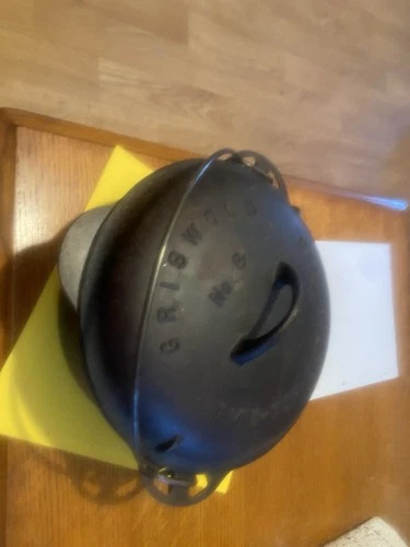 griswold cast iron dutch oven 8