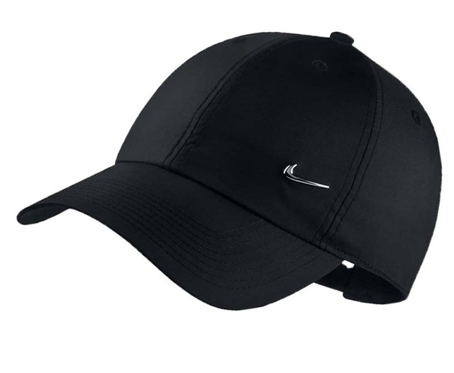 best nike caps