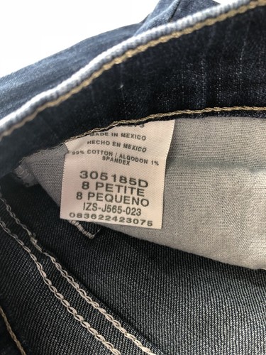 Lee Relaxed Straight Leg Dark Wash Women's Jeans Size 8P 28x28 - Picture 3 of 5
