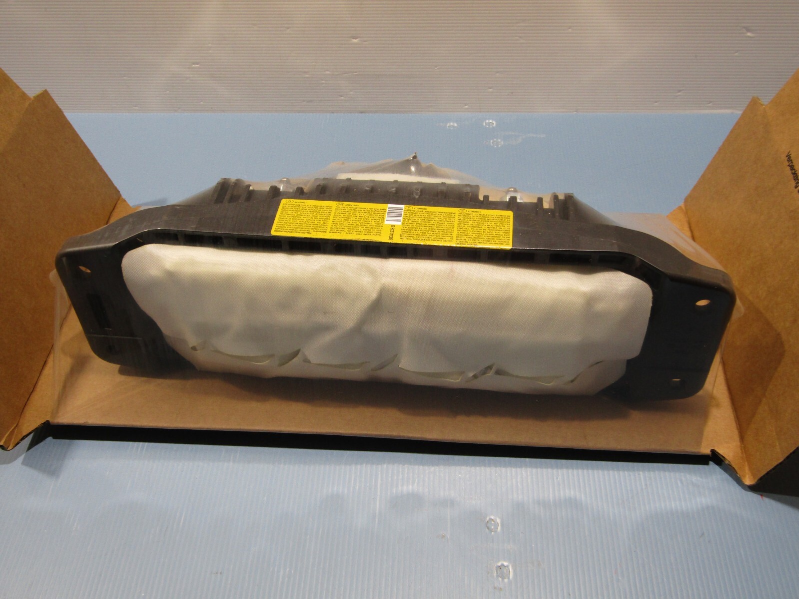Mercedes-Benz W205 C Class Dashboard Passenger Airbag A2058600002 
