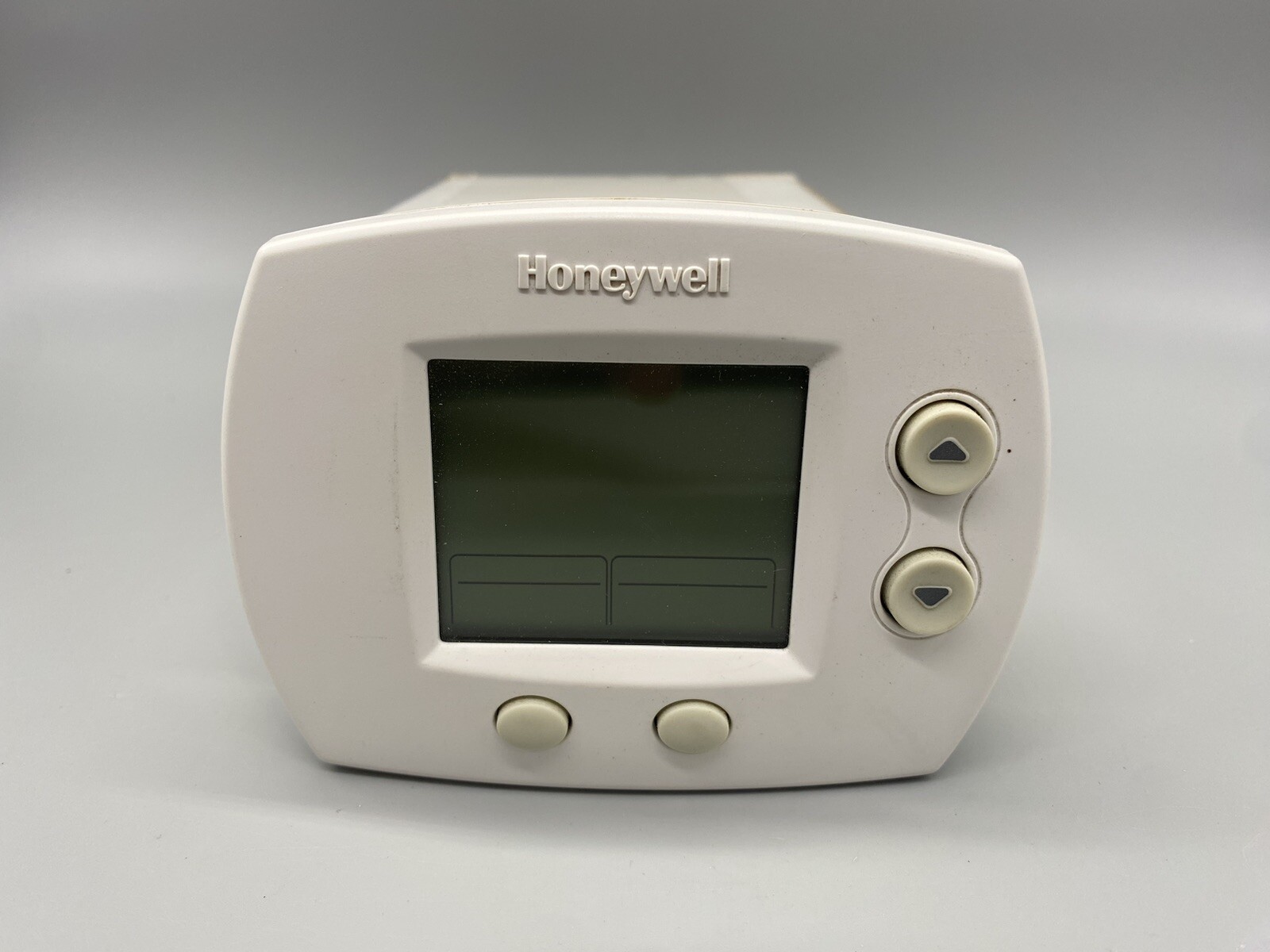 Resideo Honeywell Th5110d1022 Digital Thermostat Non-programmable