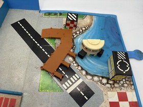 GALOOB MICRO MACHINES LOT MARINA AND 20 PLUS CARS USED READ