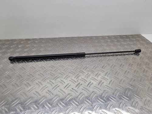 Volkswagen Touareg II 2014 Gasdruckfeder Dämpfer Motorhaube 7P6823359 RVP24105