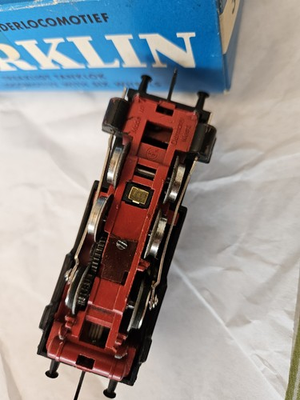 #ad **parts** Märklin HO 3029 Steam Locomotive amp; 7390 crossing plus 4432 wine car $30.00