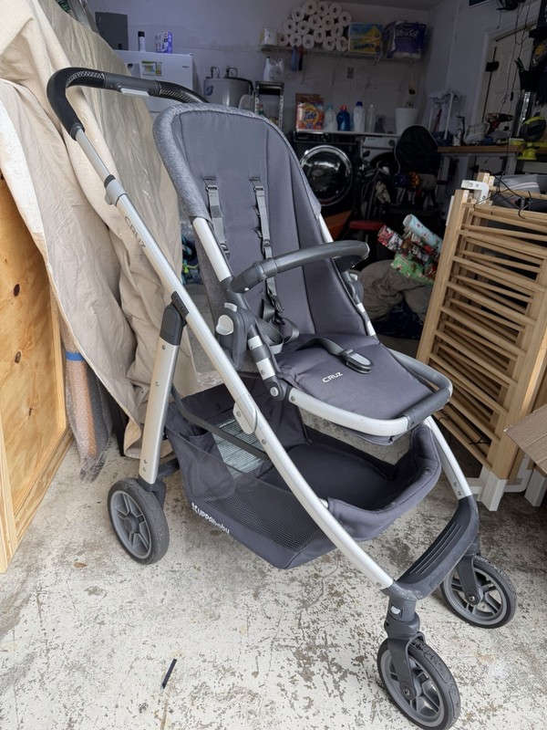 UPPAbaby CRUZ Stroller Gray