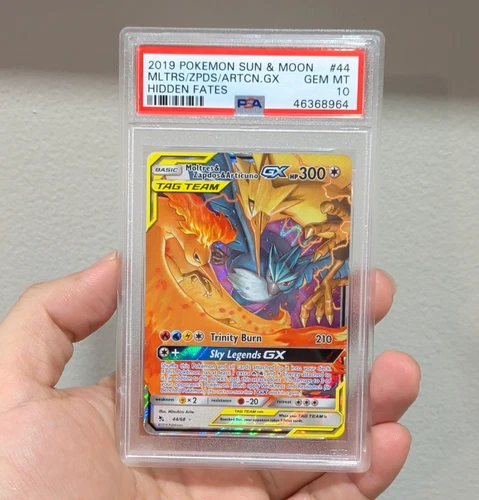 Pokémon TCG Moltres & Zapdos & Articuno GX 44/68 Hidden Fates Holo PSA 10