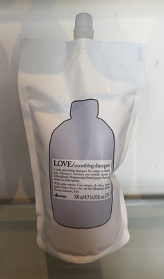 Davines LOVE Smoothing Shampoo - New 500ml