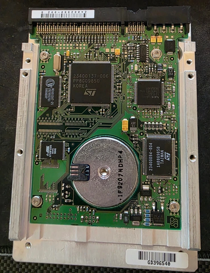 USED SEAGATE MEDALIST 10240 ST310240A  10GB  5400 RPM Hard Drive IDE 3.5" - Image 2 of 3