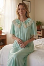 Vintage Lorraine Mint Green Nylon Lace Robe Medium USA 1960s Peignoir w/ Flaws