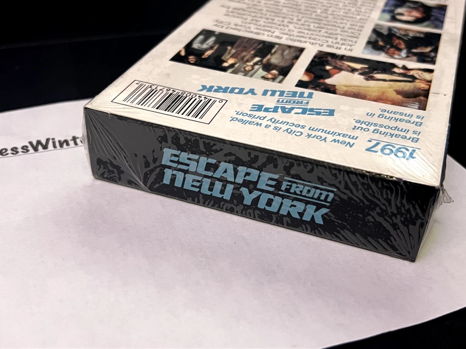 Escape From New York VHS Video Tape FACTORY SEALED Watermark rare - Image 4 of 4