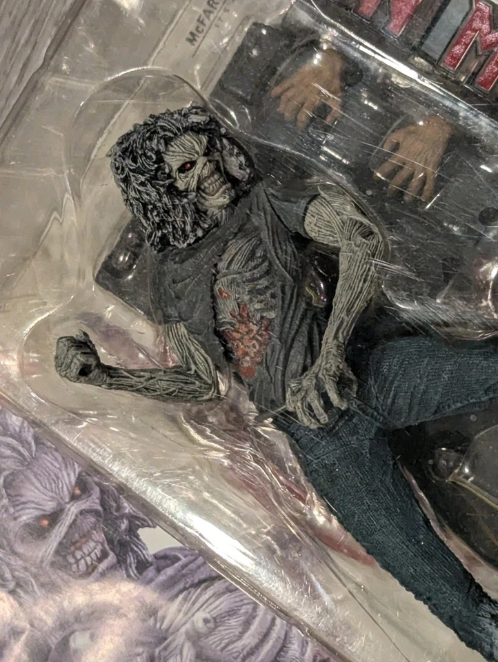 McFarlane IRON MAIDEN Killers Album EDDIE Super Stage Action Figure - Image 2 of 3