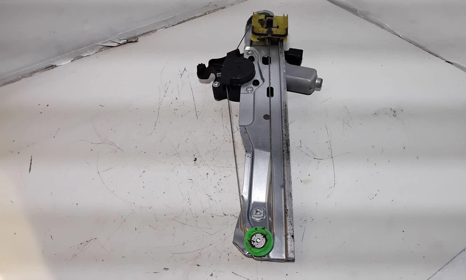 Ford C-Max II DXA/CB7, DXA/CEU alzacristalli porta posteriore destro 28644169 - Immagine 4 di 4