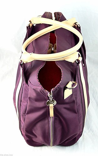 Women's DANZO BABY 'Hobo' Plum Nylon Zippered Diaper Bag - Picture 5 of 6