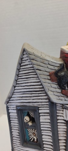 Vintage Ceramic Haunted House Light Ghost Tree Moon Skeleton Halloween Bat Cat - Picture 10 of 18