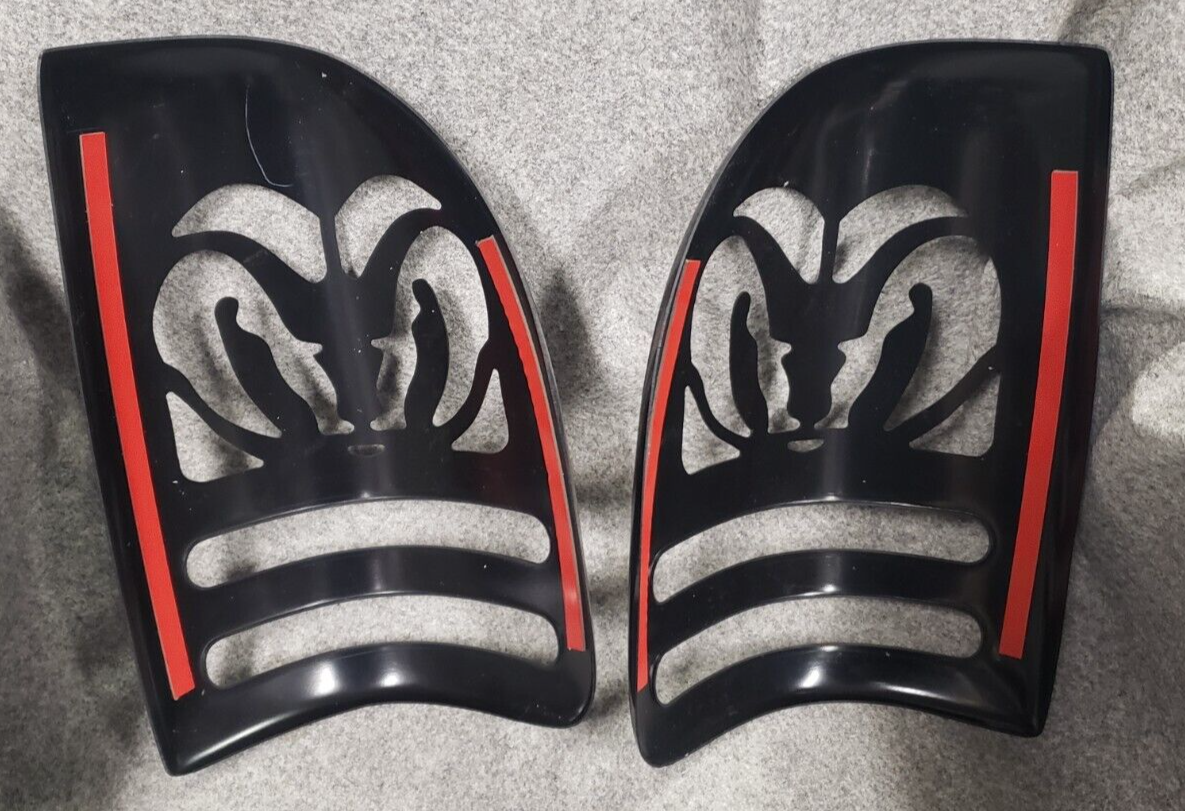 2) Vtech 27373 Black Tail Light Covers For 97-04 Dakota Pickup