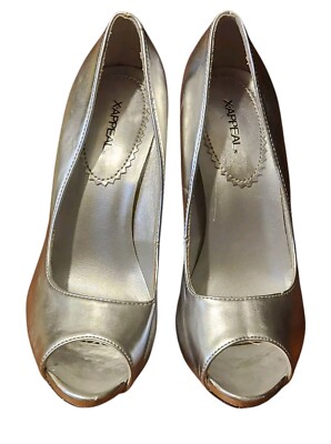 silver open toe dress shoes Touch Ups Dulce 7 Women's Silver