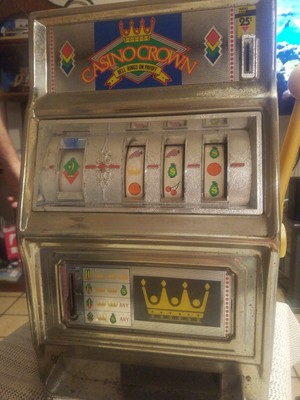 Casino crown slot machine value