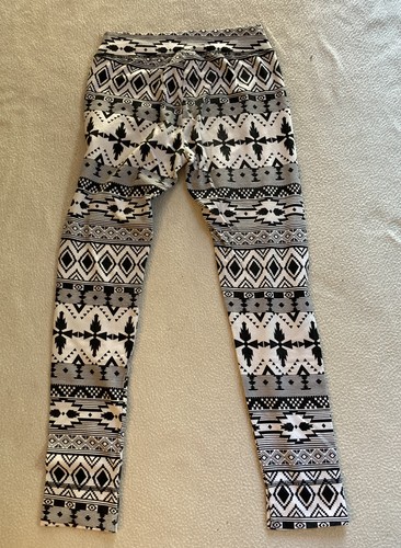 Girls justice full length legging size 10 Black and White Argyle - Picture 3 of 3