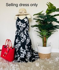 Summer Floral Dress for women Banana Republic Size 10 Petite