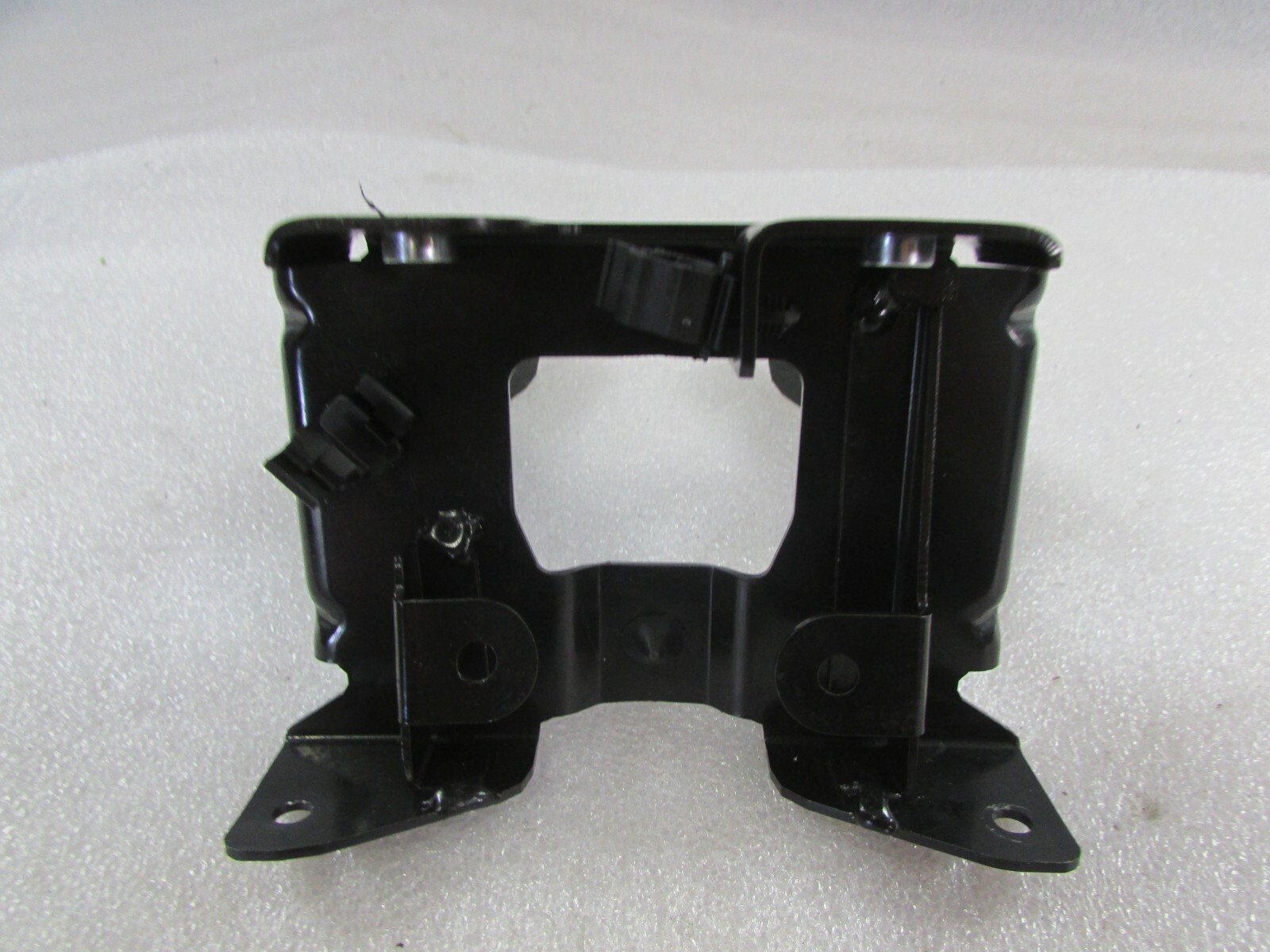 Ferrari 488, Power Steering Reservoir Bracket, Used, P/N 325786