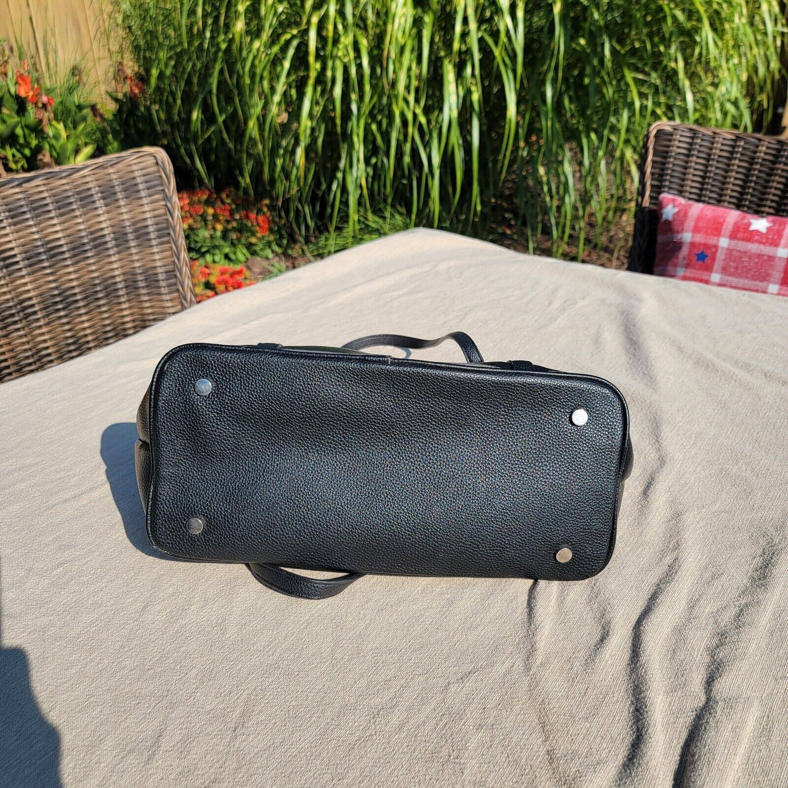 Picture 3 of 4