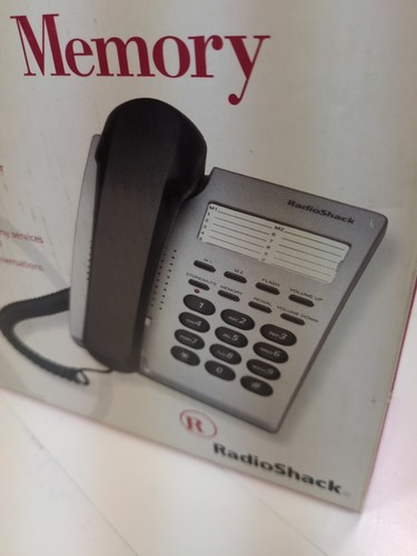 VTG Radio Shack ET-3205 12-Number Memory Desktop Fashion Phone - Picture 3 of 24